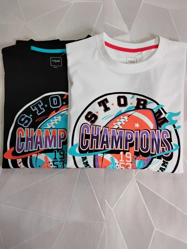 Lot de 2 t-shirt oversize taille S et M